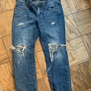 Ripped Madewell Boyfriend Jeans (28)